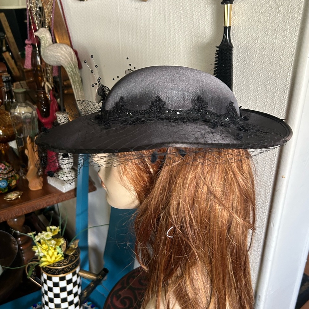 Vintage Black Satin Wide Brim Hat w Veil - Picture 11 of 16
